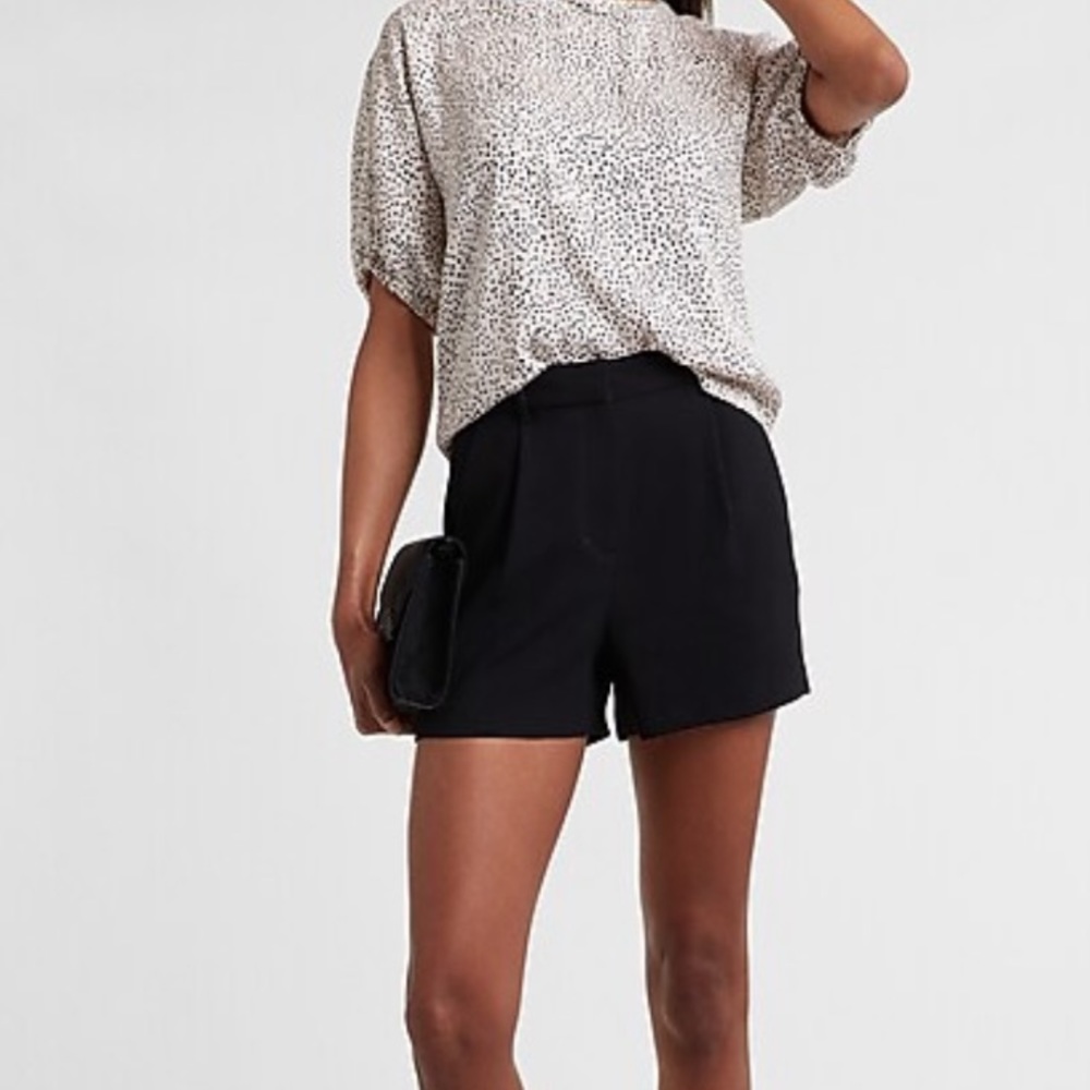 Express Top - Picture 2 of 8